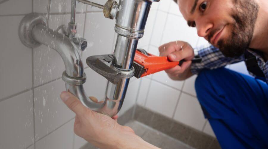 Professional Tankless Water Heater Installation in Pasadena, TX